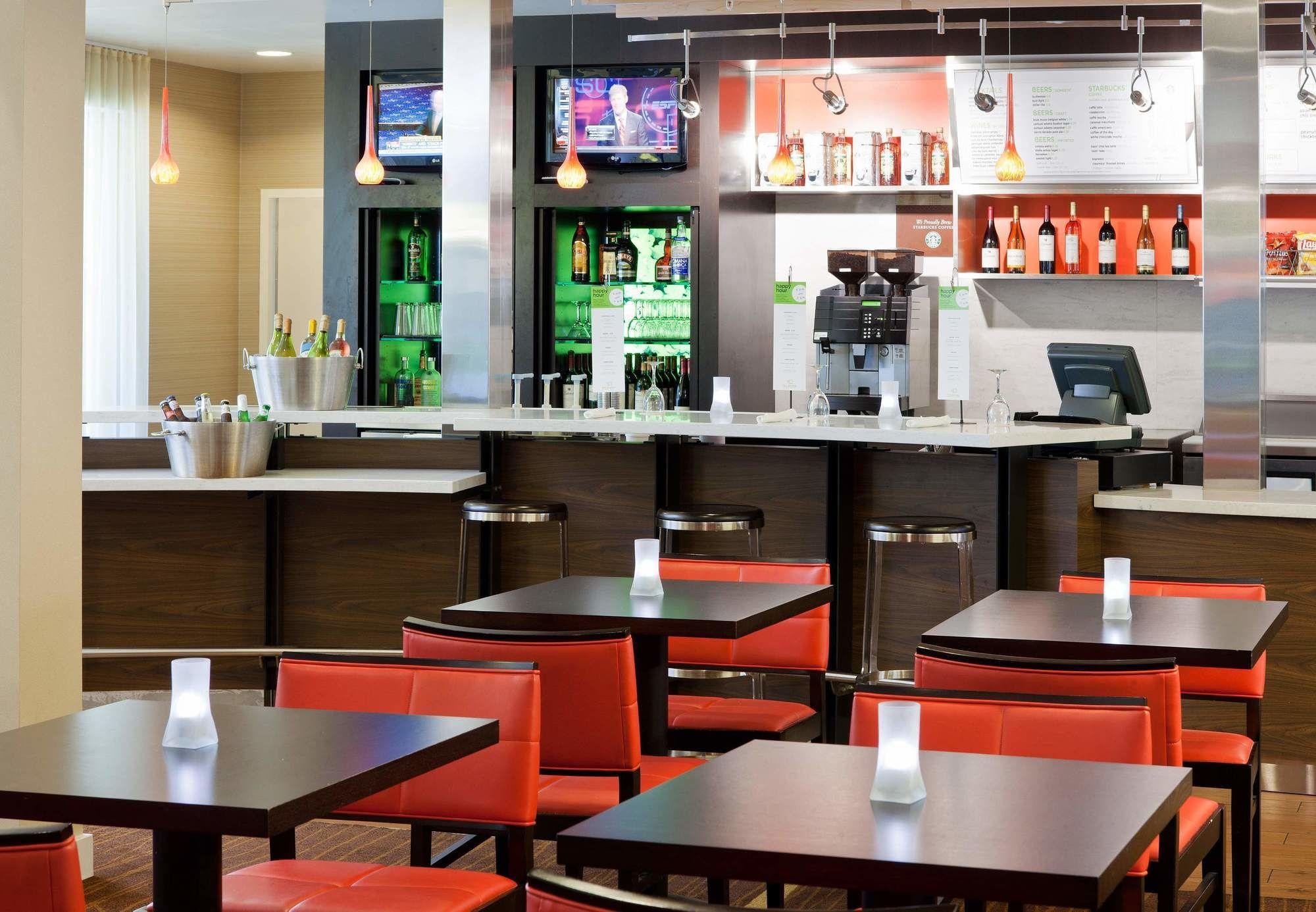 Courtyard Sacramento Airport Natomas Hotel Bagian luar foto