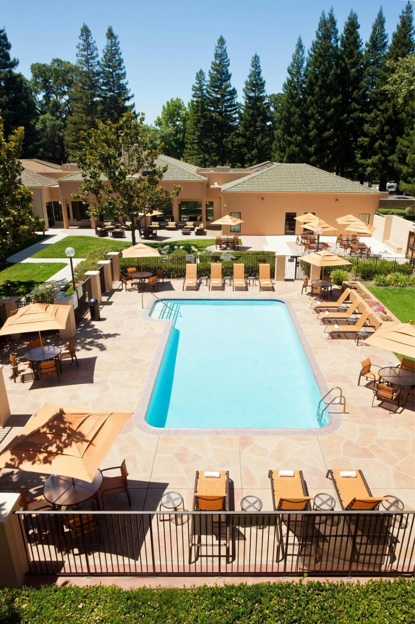 Courtyard Sacramento Airport Natomas Hotel Fasilitas foto